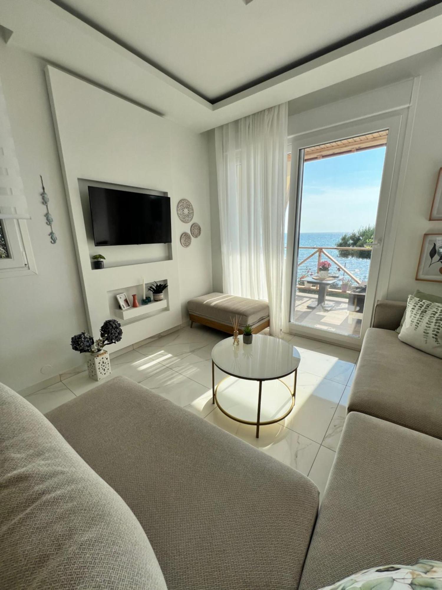 Beachfront Villa Athina Vergia Luaran gambar