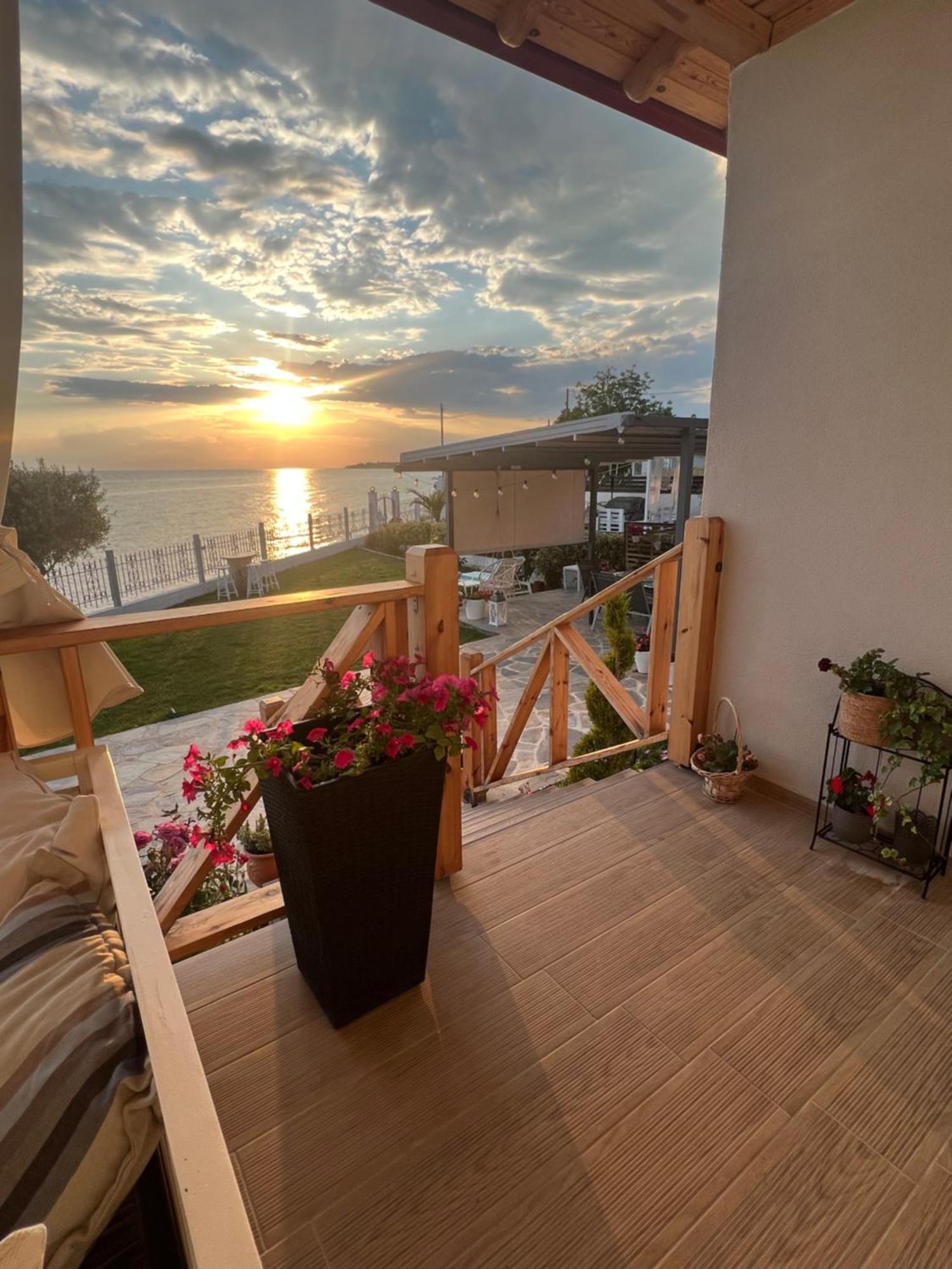 Beachfront Villa Athina Vergia Luaran gambar